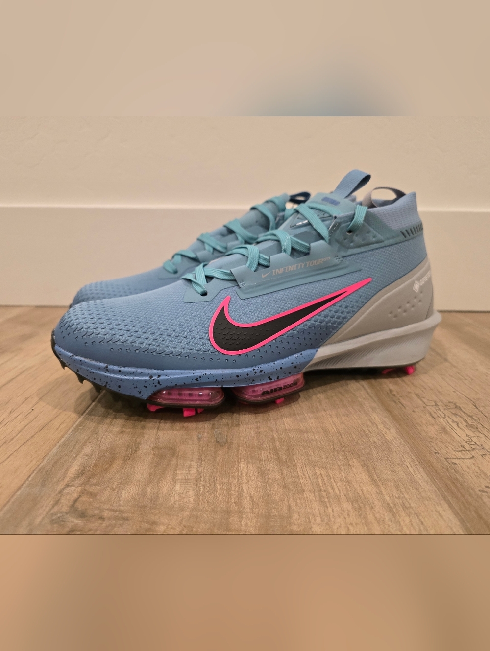 NIKE AIR ZOOM INFINITY TOUR 2 GORE TEX GOLF SHOES MENS